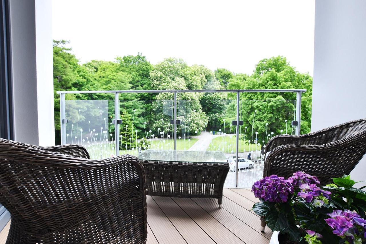 Apartamenty Navigator- Nadmorskie Tarasy Port Kołobrzeg Extérieur photo