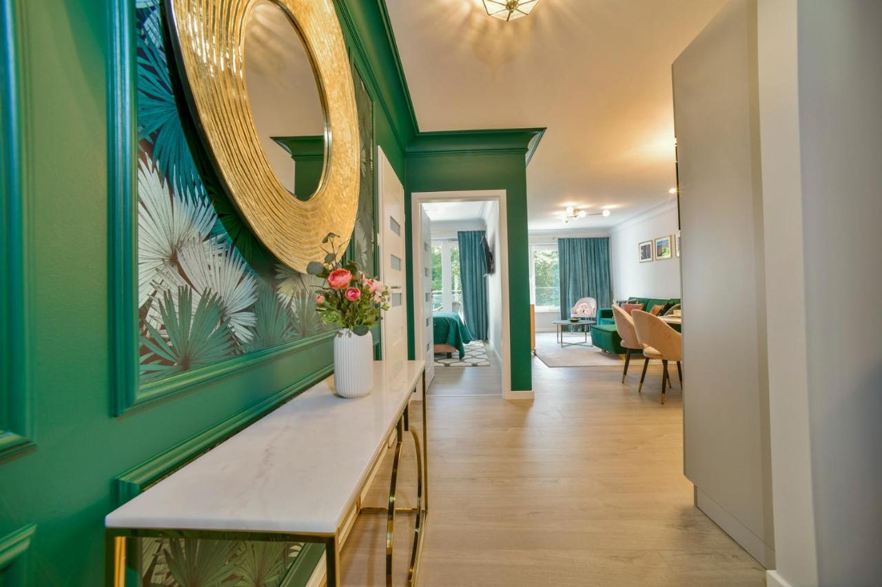 Apartamenty Navigator- Nadmorskie Tarasy Port Kołobrzeg Extérieur photo